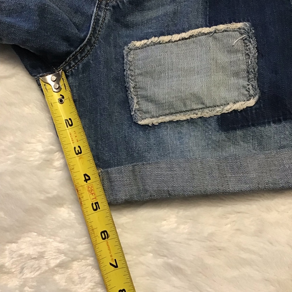 Old Navy Boyfriend Jean Shorts.  Patches, Distressed, Relaxed Fit.Sz 2 - Picture 5 of 8